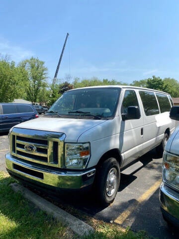 2009 Ford E-Series for sale at London Motors in Arlington Heights IL