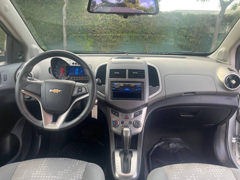 2014 Chevrolet Sonic LS Auto