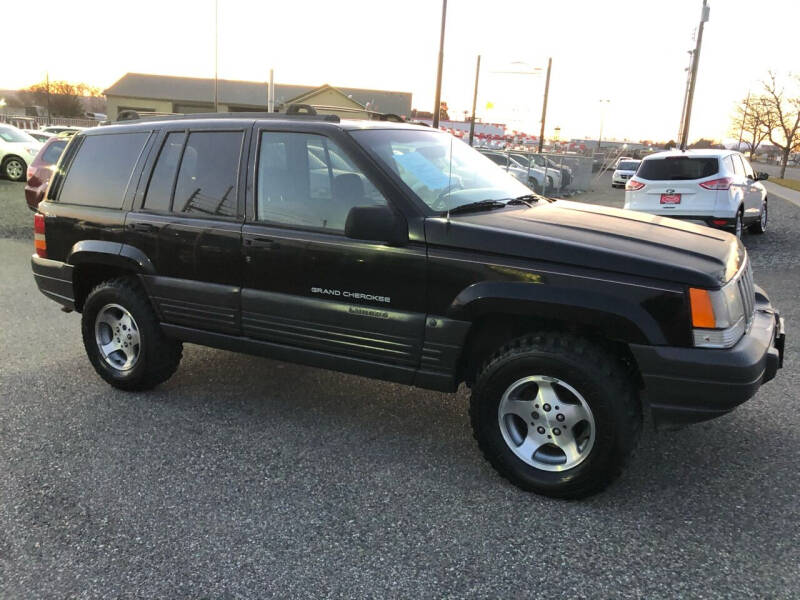 1997 Jeep Grand Cherokee for sale at Mr. Car Auto Sales in Pasco WA