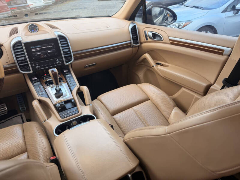 2017 Porsche Cayenne S