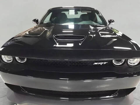 2015 Dodge Challenger SRT Hellcat