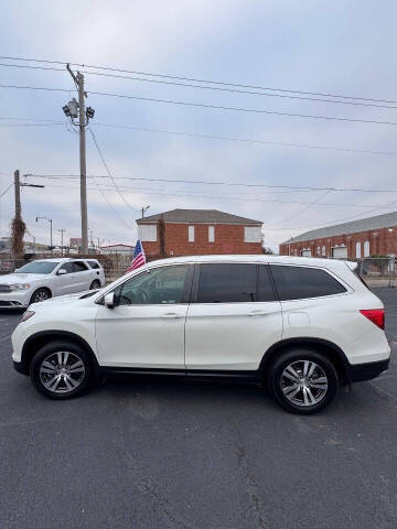 2017 Honda Pilot EX