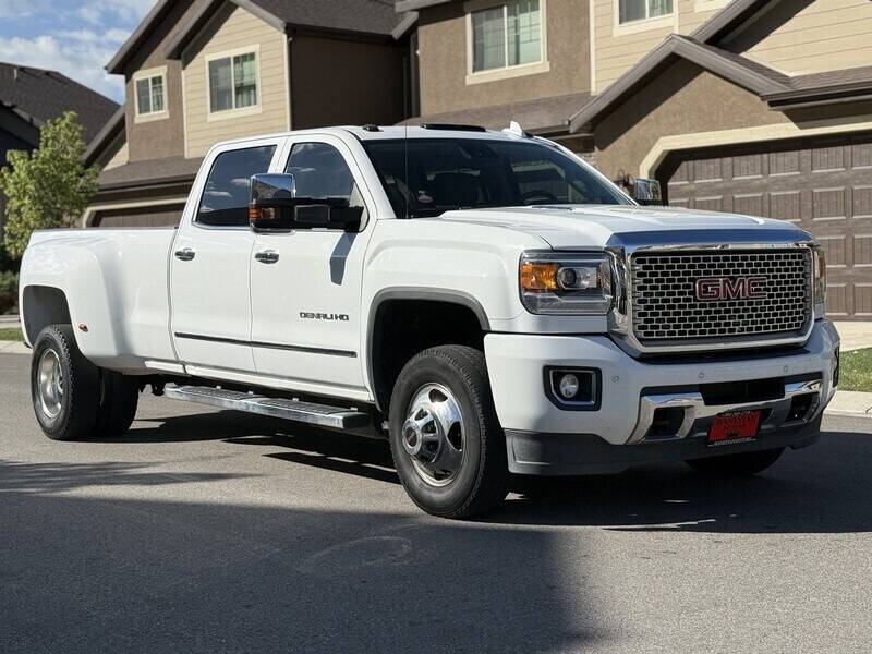 2015 GMC Sierra 3500 Denali HD Denali's photo