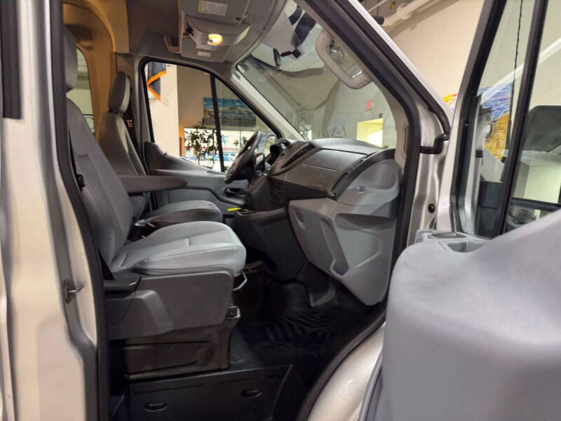 2015 Ford Transit 350