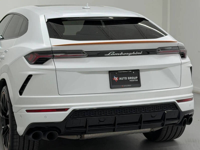 2022 Lamborghini Urus