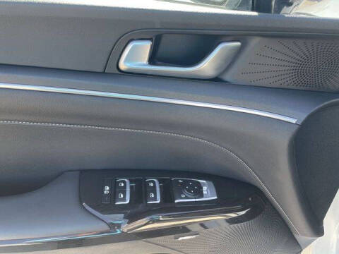 2025 Kia K5