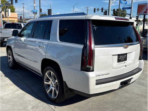 2016 Cadillac Escalade Premium Collection