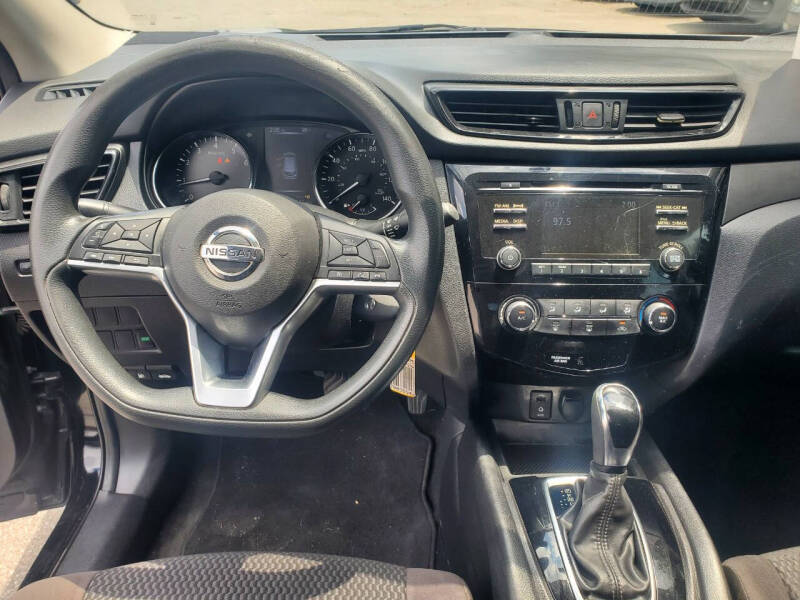 2017 Nissan Rogue Sport S