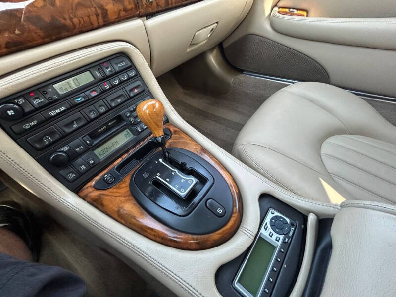 2003 Jaguar XK-Series XK8