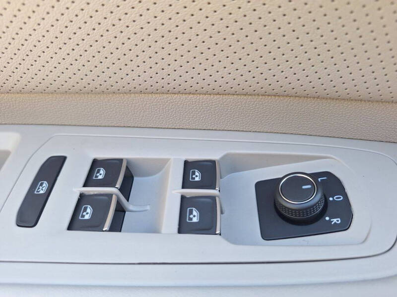 2026 Volkswagen Atlas SE