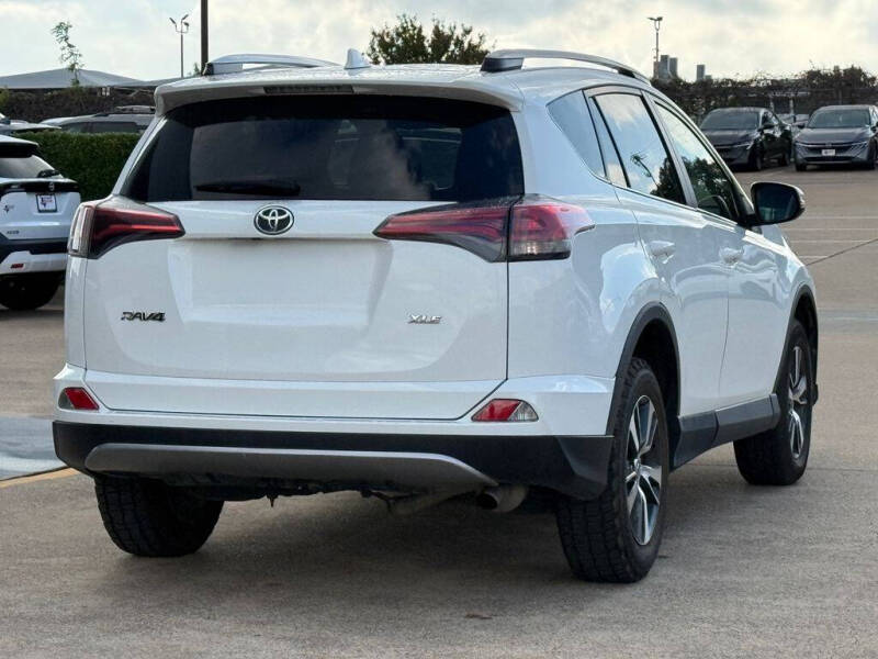 2018 Toyota RAV4 XLE