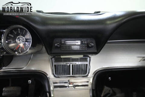 1962 Ford Thunderbird