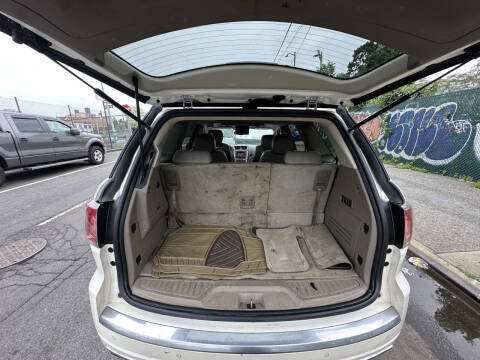 2013 GMC Acadia Denali