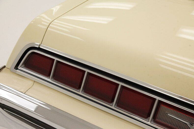 1976 Ford Thunderbird