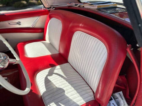 1955 Ford Thunderbird