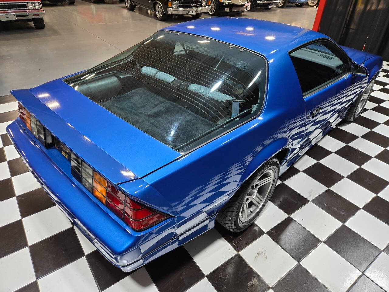 1990 Chevrolet Camaro 32