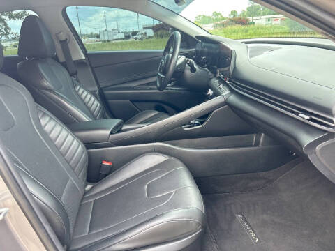 2023 Hyundai Elantra