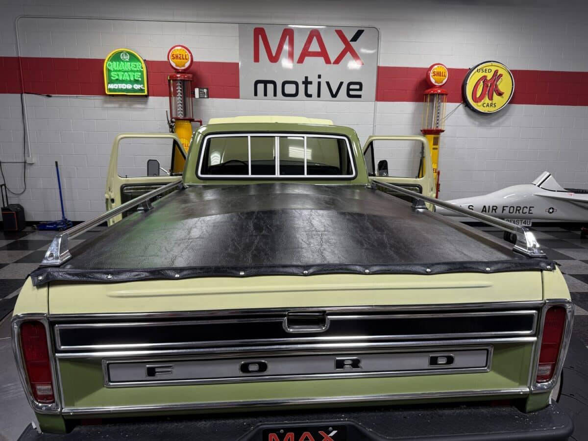 1976 Ford F-150 49