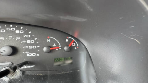 2005 Ford E-Series E-150