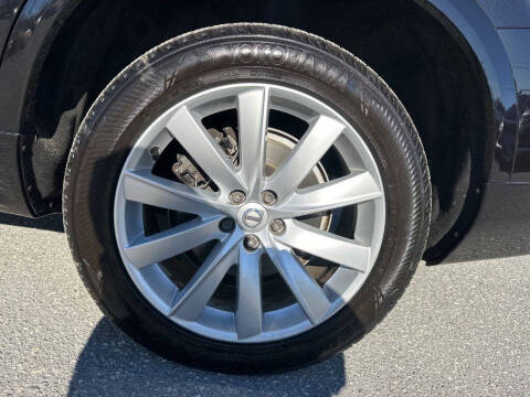 2019 Volvo XC90 T6 Momentum
