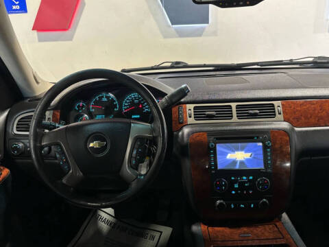 2013 Chevrolet Avalanche LTZ Black Diamond