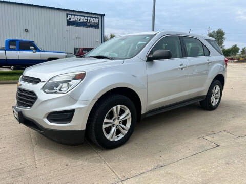 2017 Chevrolet Equinox for sale at Perfection Auto Detailing & Wheels in Bloomington IL