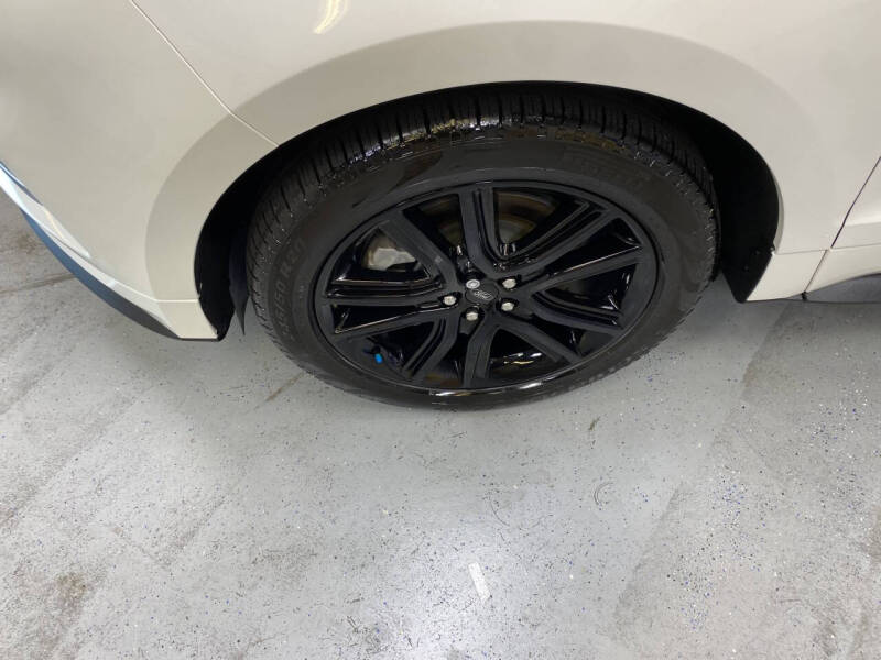 2024 Ford Edge ST-Line