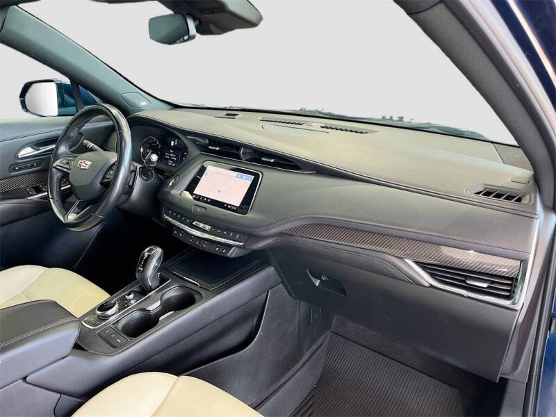 2019 Cadillac XT4 Sport