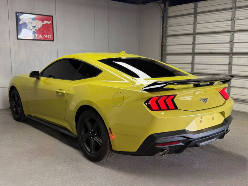2025 Ford Mustang