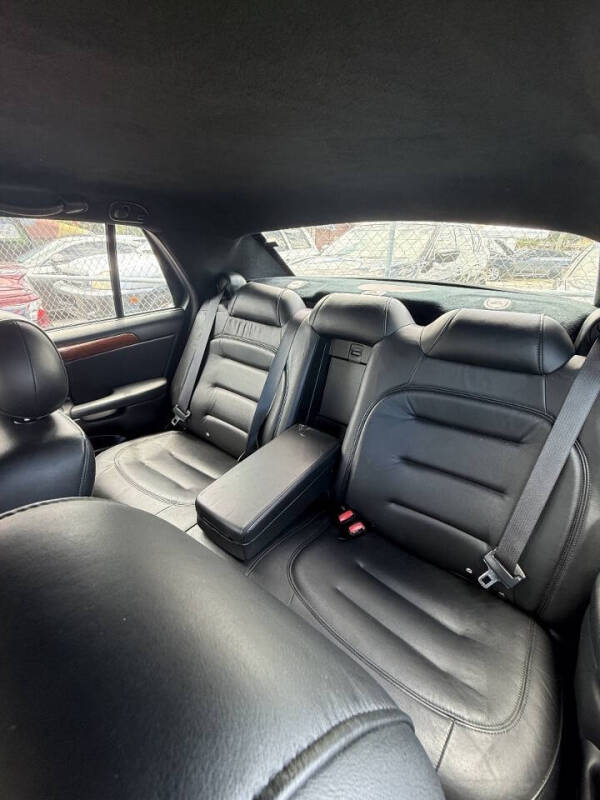 2003 Cadillac DeVille