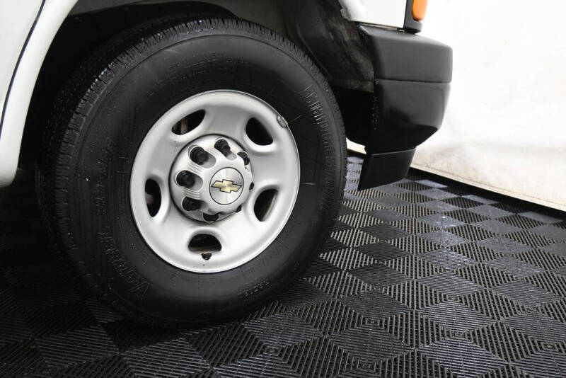 2021 Chevrolet Express 2500