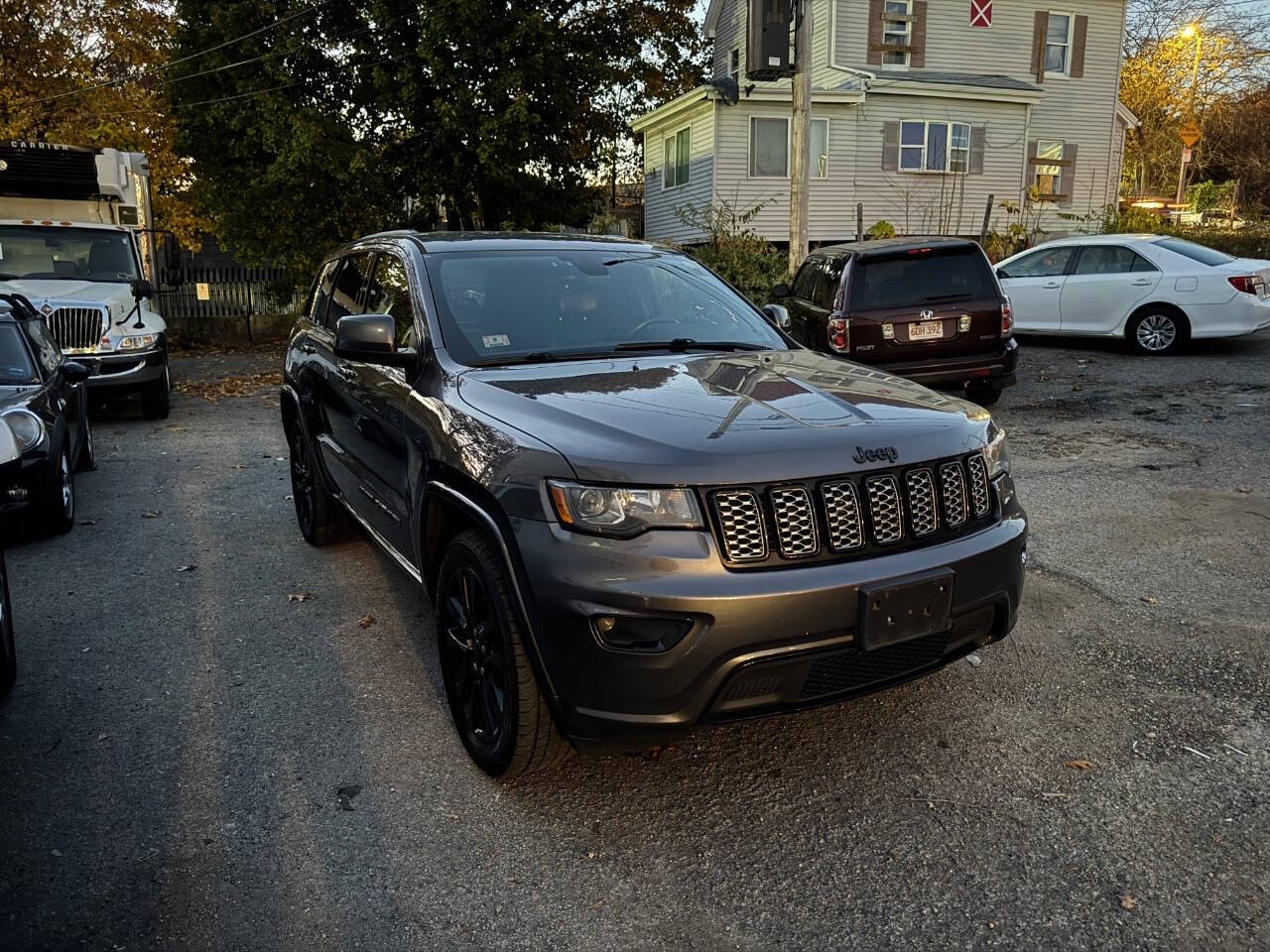 2017 Jeep Grand Cherokee for sale at Stateside Auto Sales And Repair in Roslindale, MA