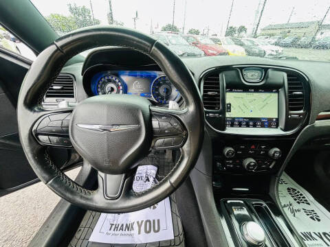 2019 Chrysler 300 S
