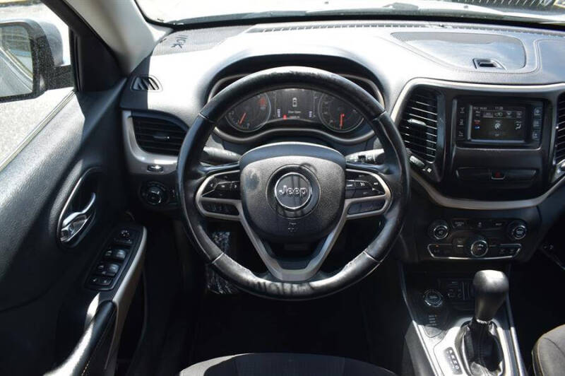 2017 Jeep Cherokee Latitude