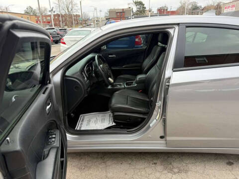 2015 Dodge Charger SXT
