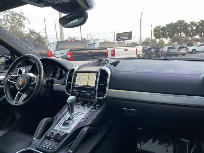 2016 Porsche Cayenne GTS