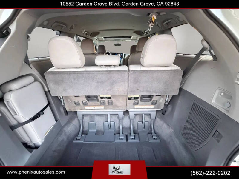 2015 Toyota Sienna