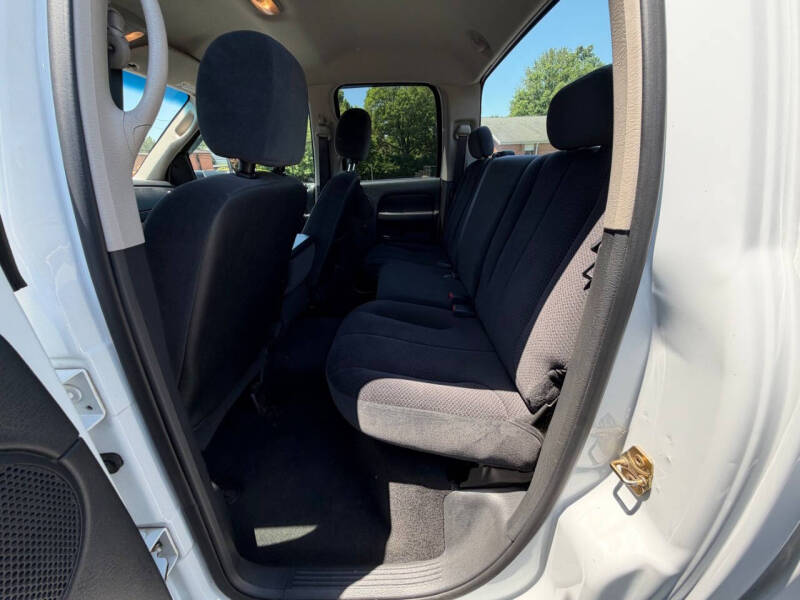 2005 Dodge Ram 2500 SLT