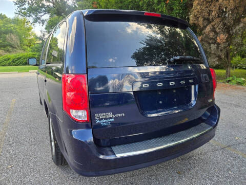 2013 Dodge Grand Caravan SE