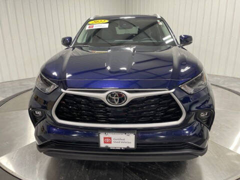 2022 Toyota Highlander for sale at HILAND TOYOTA in Moline IL