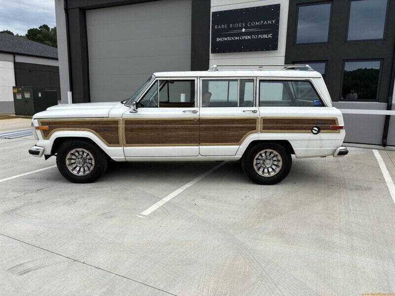 1988 Jeep Grand Wagoneer