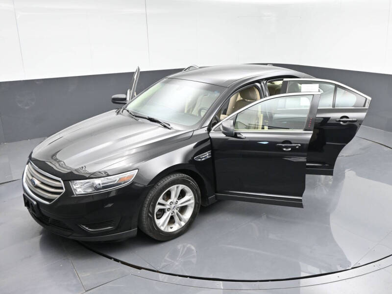 2019 Ford Taurus SE