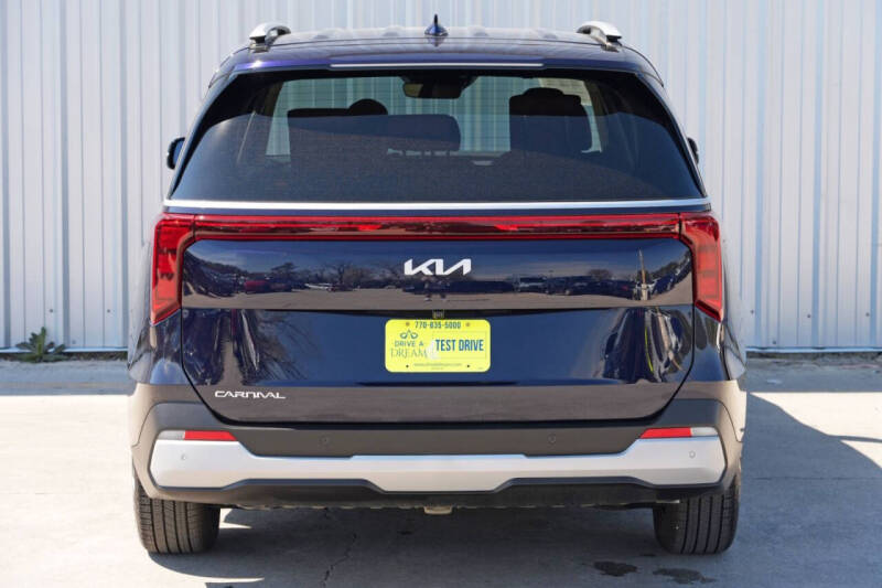 2025 Kia Carnival EX
