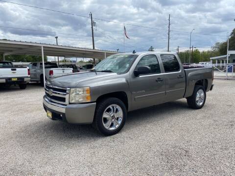 2009 Chevrolet Silverado 1500 for sale at Bostick's Auto & Truck Sales LLC in Brownwood TX