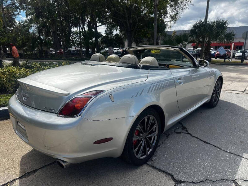 2004 Lexus SC 430