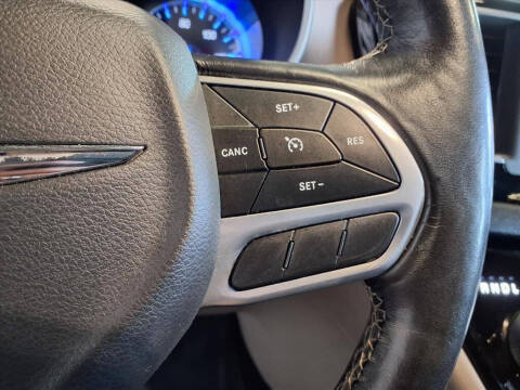 2020 Chrysler Voyager LX