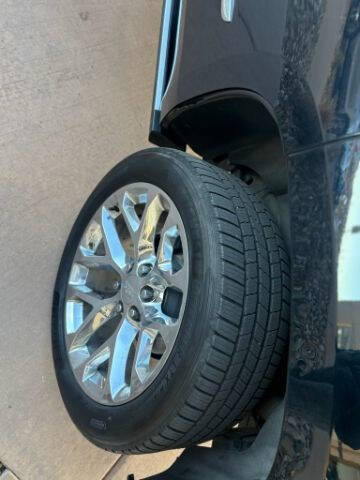 2017 Cadillac Escalade Platinum