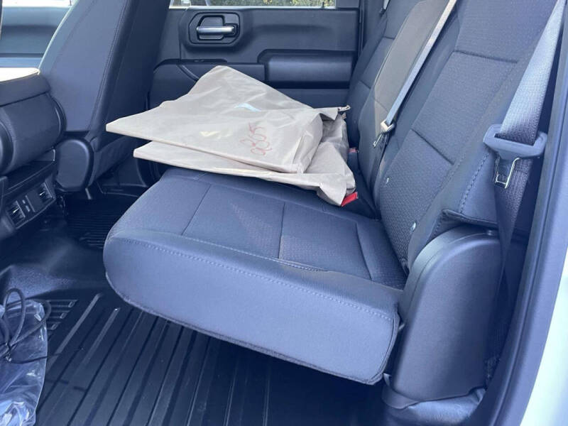 2026 GMC Sierra 3500HD CC SLE