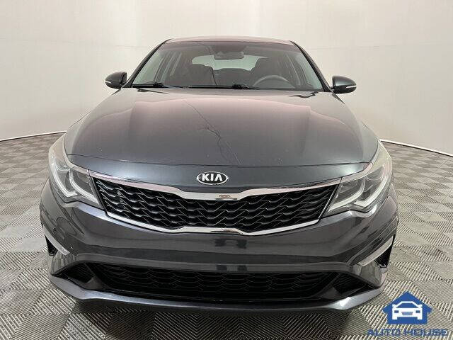 Used 2019 Kia Optima LX with VIN 5XXGT4L33KG307182 for sale in Peoria, AZ