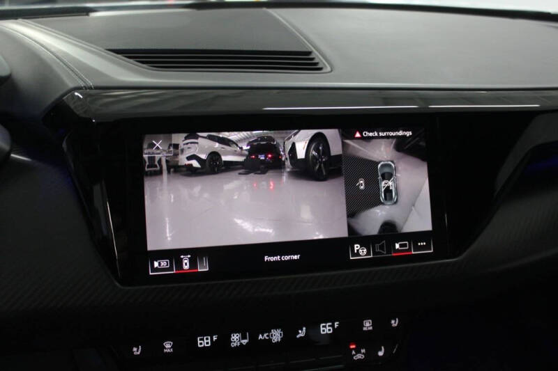 2023 Audi e-tron GT quattro Prestige